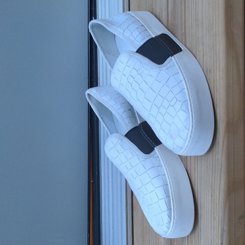 1. State White Leather Waylon Casual Slip On Shoes Sneakers